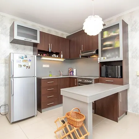 945 - A Balatonoszoedi Hullam Uedueloparkban Panoramas Apartmanban Szallas *