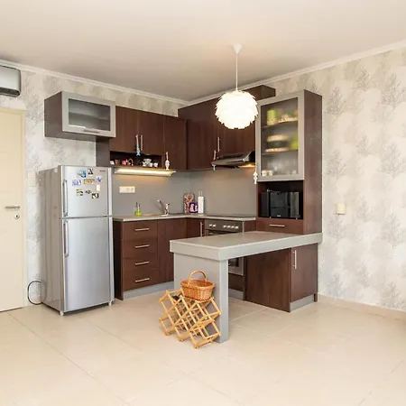 945 - A Balatonoszoedi Hullam Uedueloparkban Panoramas Apartmanban Szallas *