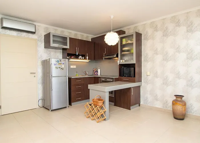 945 - A Balatonoszoedi Hullam Uedueloparkban Panoramas Apartmanban Szallas *